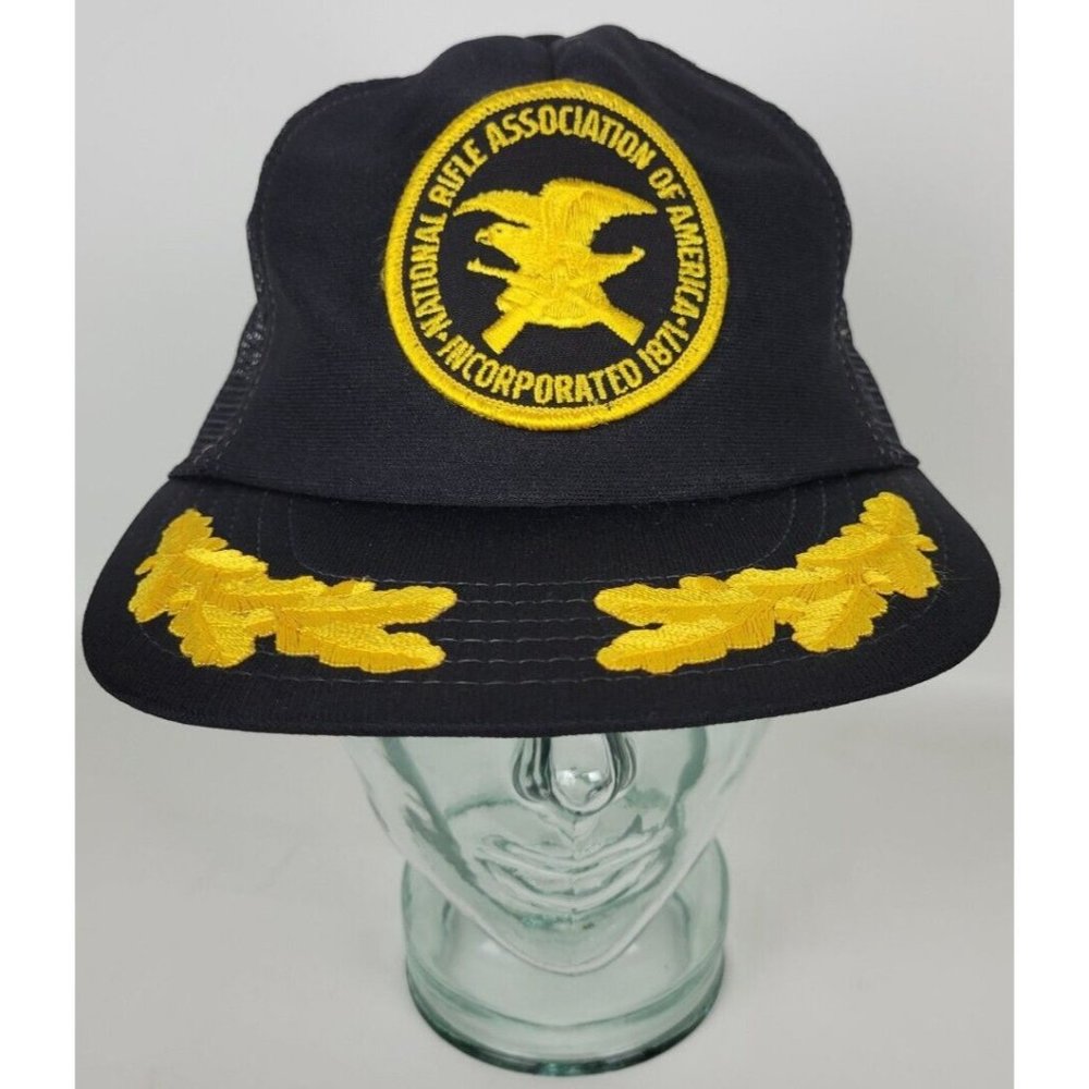 Vintage NRA National Rifle Association‎ Black Mesh Gold Snapback Trucker Hat USA